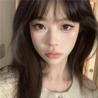 满朝文武吃大瓜，公主崽崽被团宠